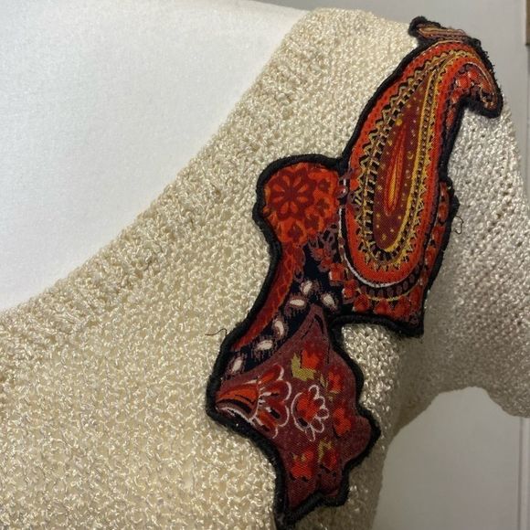 Cropped Knit Sweater - Picture 5 of 8